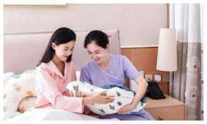 月嫂服务 母婴生活护理与产后恢复的专业保障——爱心家政开启温馨照护新体验